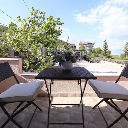 Turka House ゲストハウス Piskupat