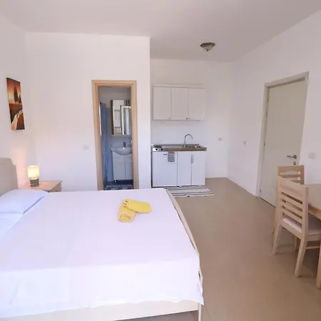 ゲストハウス Turka House